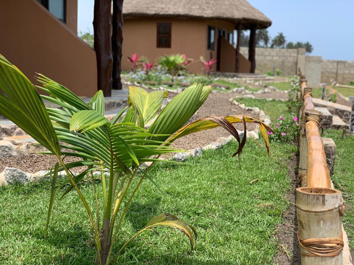 Lemon Beach Resort Elmina Exterior photo